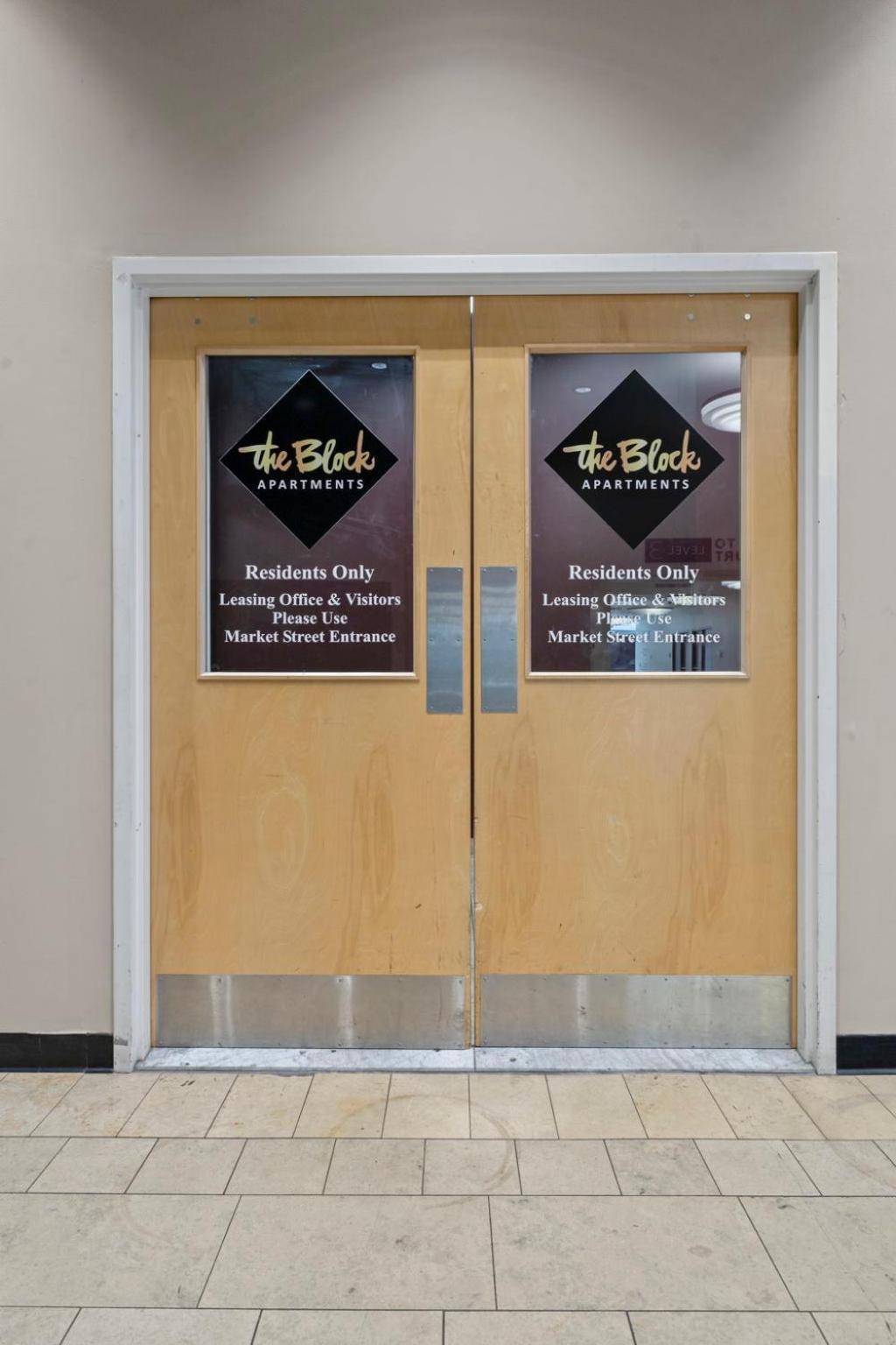 Indy Urban Stay - Skywalk - Sleeps 8 - Downtown - Stadium Indianapolis Exterior photo